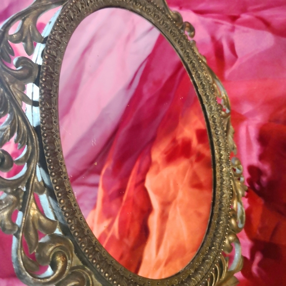 Vintage Oval Ornate Mirror Metal Frame Antique Wall Decoration - Picture 8 of 10